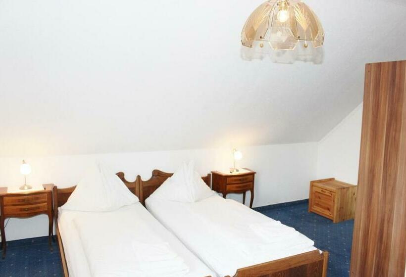 Economy Room, Gasthaus Stefaner