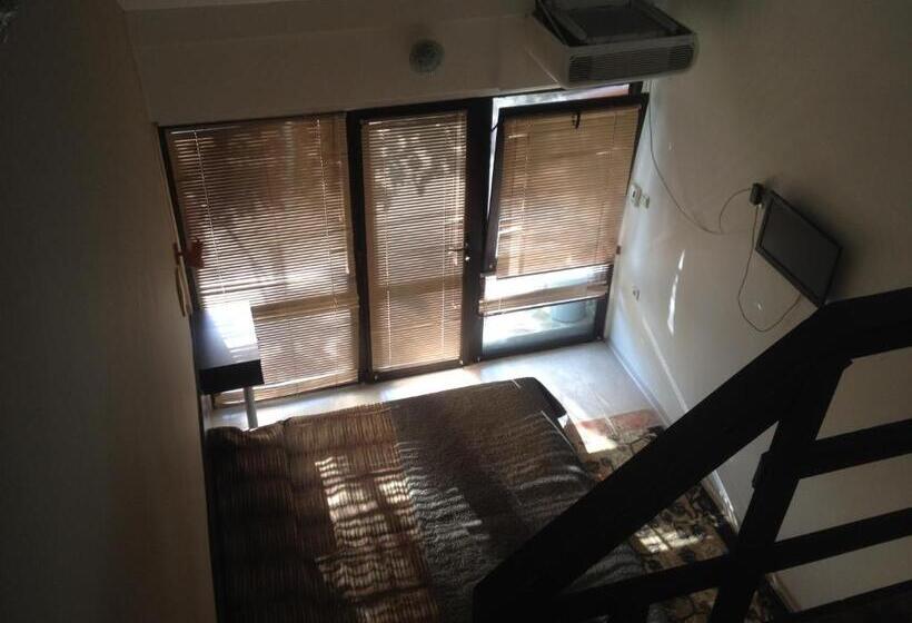 家庭间, Family Hotel Belvedere