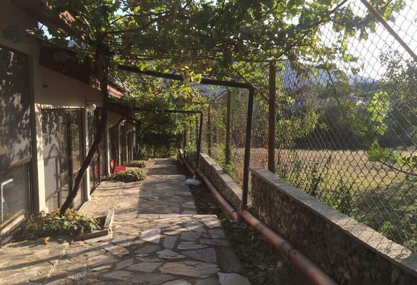 Семейный Номер Вид на Горы, Family Hotel Belvedere