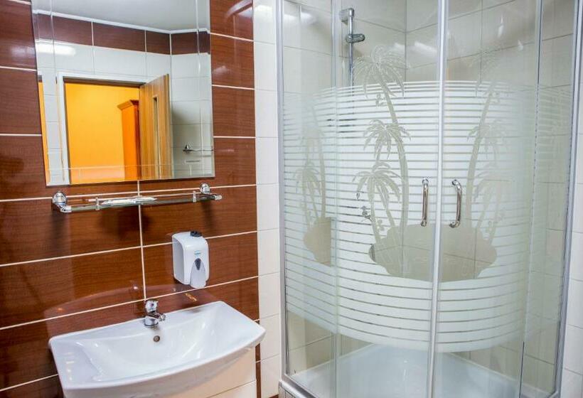 اتاق استاندارد, Motel Darina