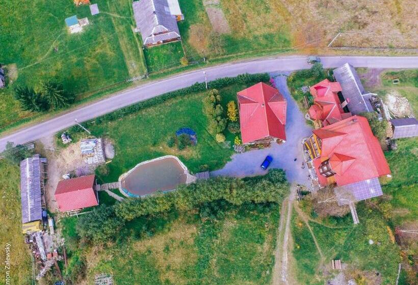 اتاق خانوادگی, Gostynniy Dvir Raytshtoky