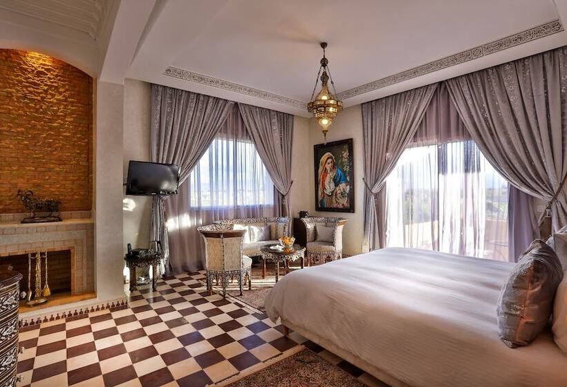 Полулюкс Вид на Сад, Palais Amador