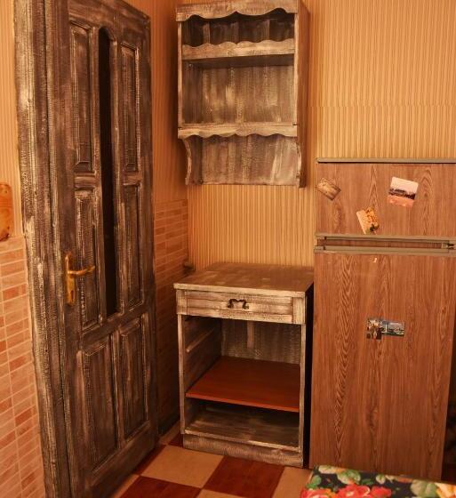 Дом 3 Спальни, Guest House Mandrivnyi Rooms&apartments