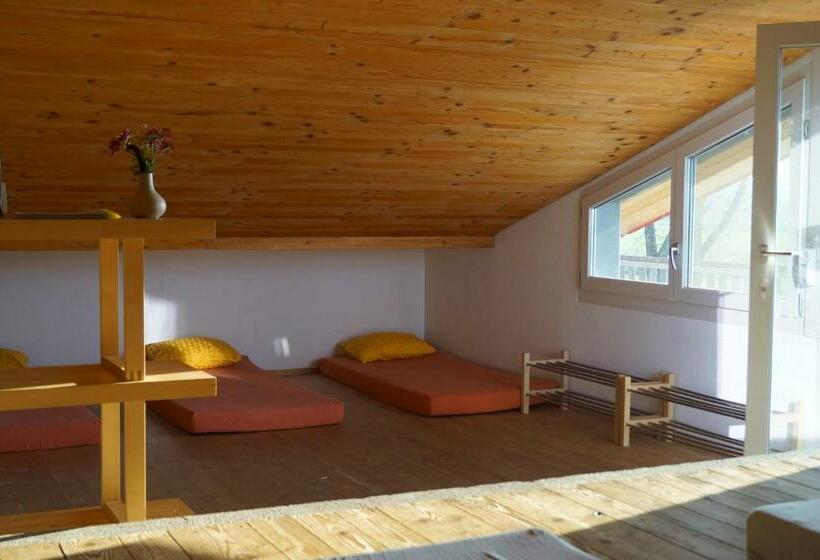 Кровать в Общей Комнате, Bolderhof