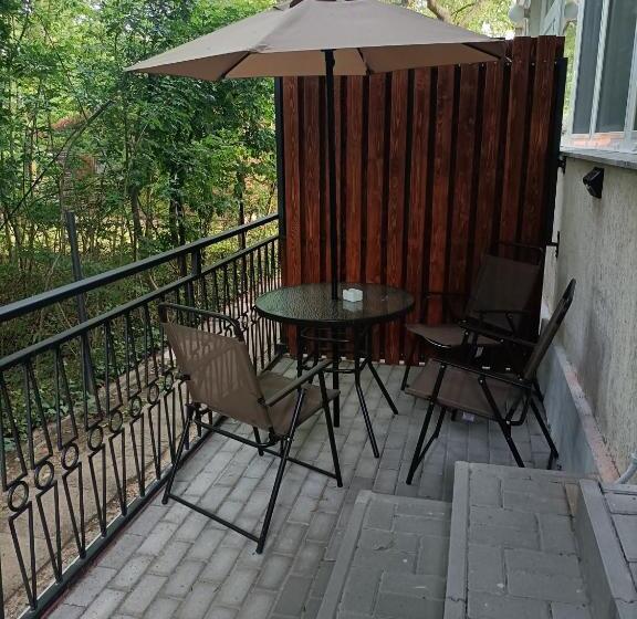 Апартаменты 1 Спальня, Tölgyfa Panzió