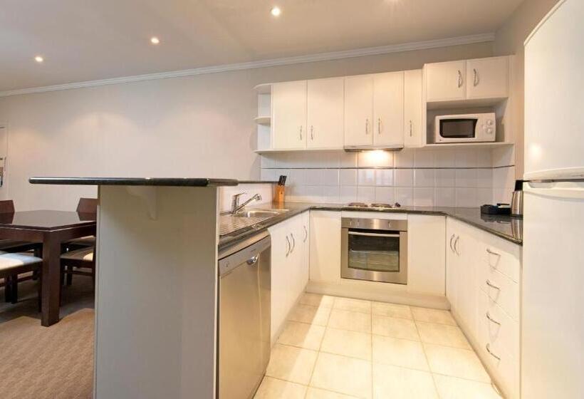 침실 3개 아파트, Frome Apartments