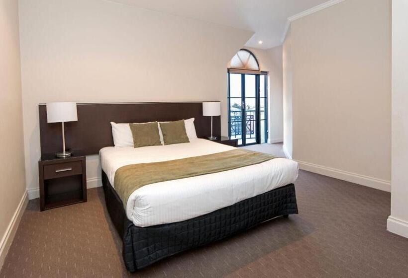 침실 3개 아파트, Frome Apartments