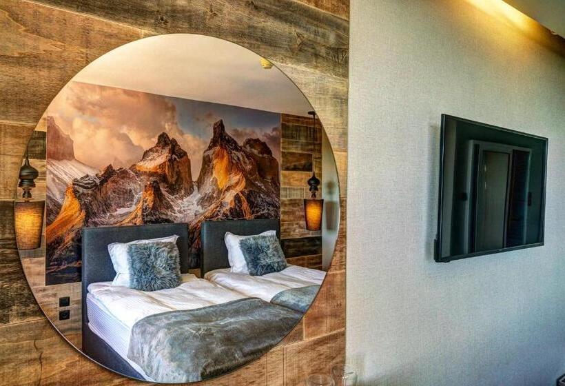 Апартаменты Deluxe 1 Спальня, Grand Hotel Murgavets