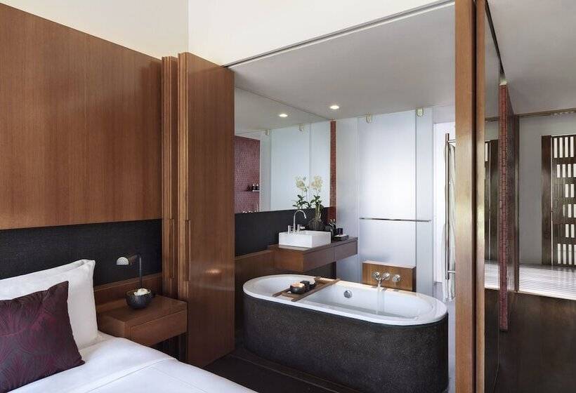 اتاق لوکس با چشم‌انداز باغ, Anantara Chiang Mai Resort