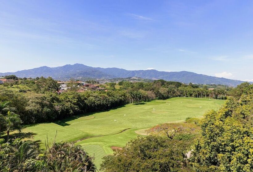 سوئیت پرزیدنت, Costa Rica Marriott Hotel Hacienda Belen