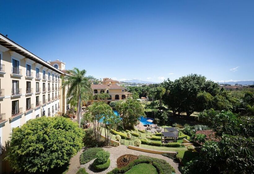 سوئیت پرزیدنت, Costa Rica Marriott Hotel Hacienda Belen