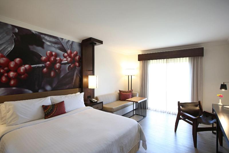 اتاق استاندارد با تخت بزرگ, Costa Rica Marriott Hotel Hacienda Belen