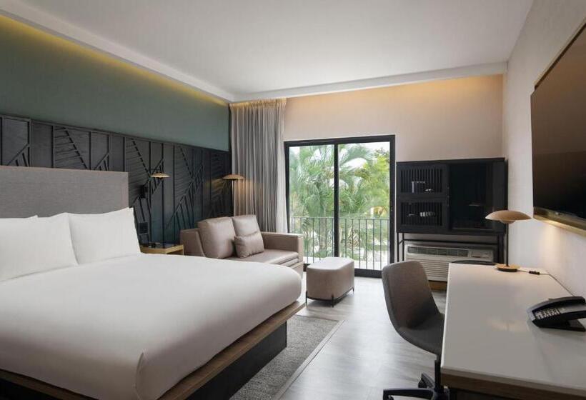 اتاق استاندارد با تخت بزرگ, Courtyard By Marriott Santo Domingo
