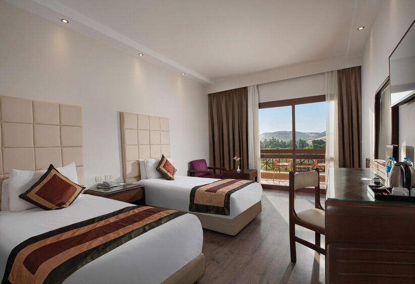 اتاق یک تخته با چشم‌انداز باغ, Pyramisa Island Hotel Aswan