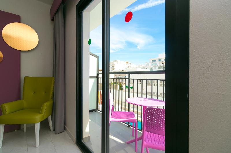 Номер Стандарт Вид на Бассейн, The Purple Hotel By Ibiza Feeling   Adults Only