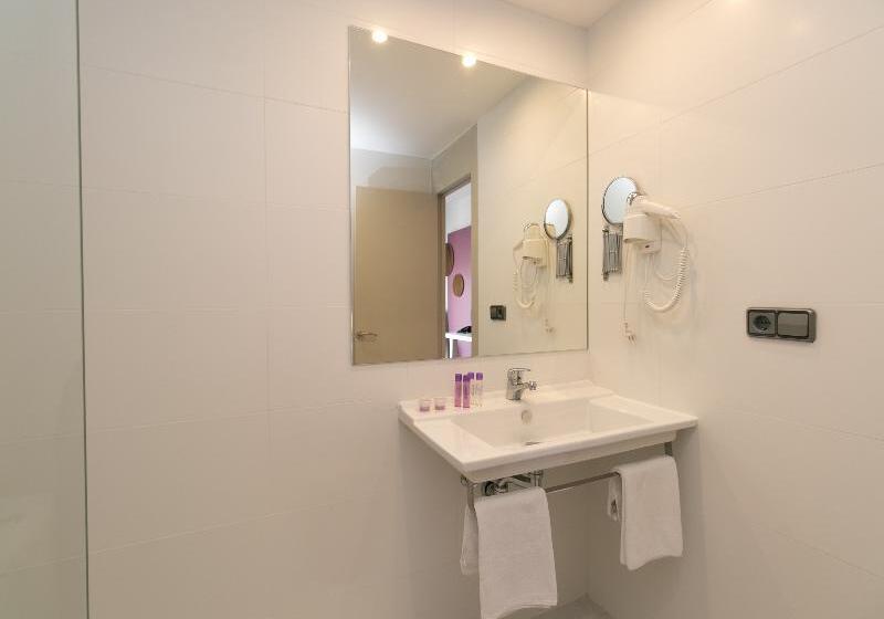 Номер Стандарт Вид на Бассейн, The Purple Hotel By Ibiza Feeling   Adults Only