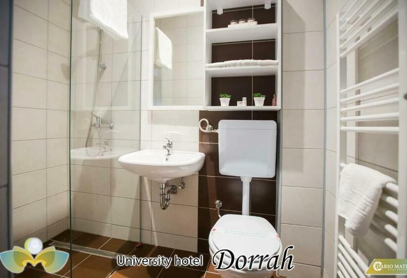 اتاق استاندارد, University Hotel Dorrah
