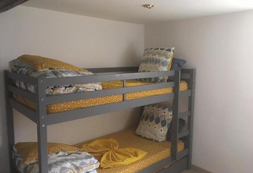 Дом 3 Спальни, Le 1820   3 Etoiles Premium