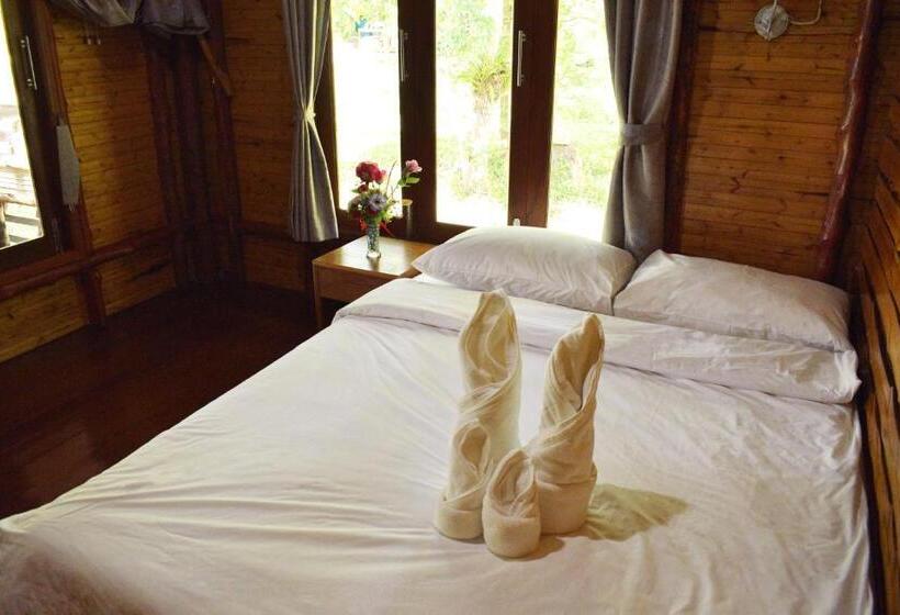 خانه 4 خوابه, Pru Valley Thaley Tai Resort
