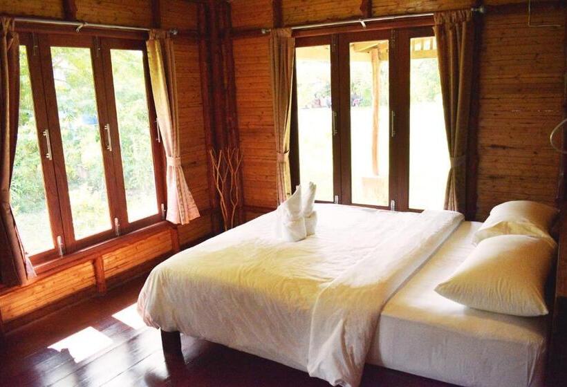 خانه 4 خوابه, Pru Valley Thaley Tai Resort