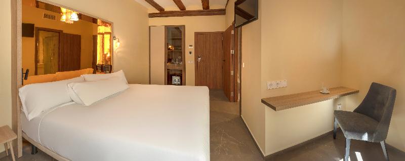 غرفة قياسية, SH Suite Palace