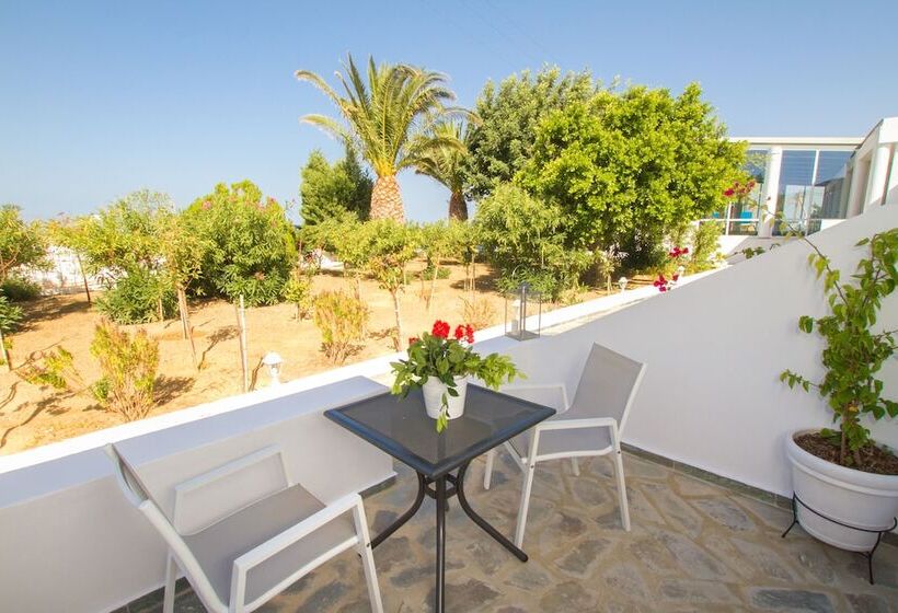 اتاق استاندارد با چشم‌انداز کوهستان, Peninsula Resort & Spa