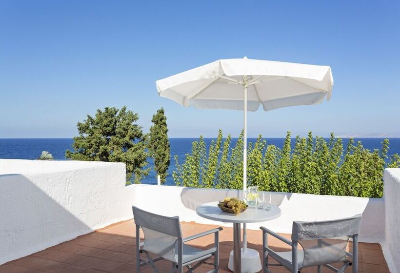 اتاق استاندارد با چشم‌انداز دریا, Peninsula Resort & Spa