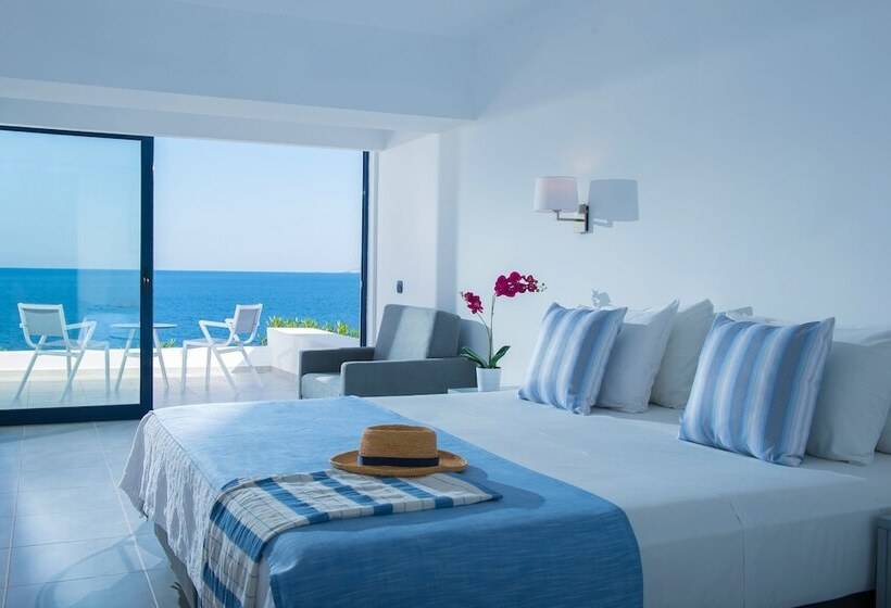 سوییت جونیور با چشم‌انداز دریا, Peninsula Resort & Spa