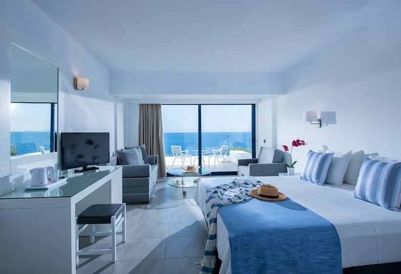 سوییت جونیور با چشم‌انداز دریا, Peninsula Resort & Spa