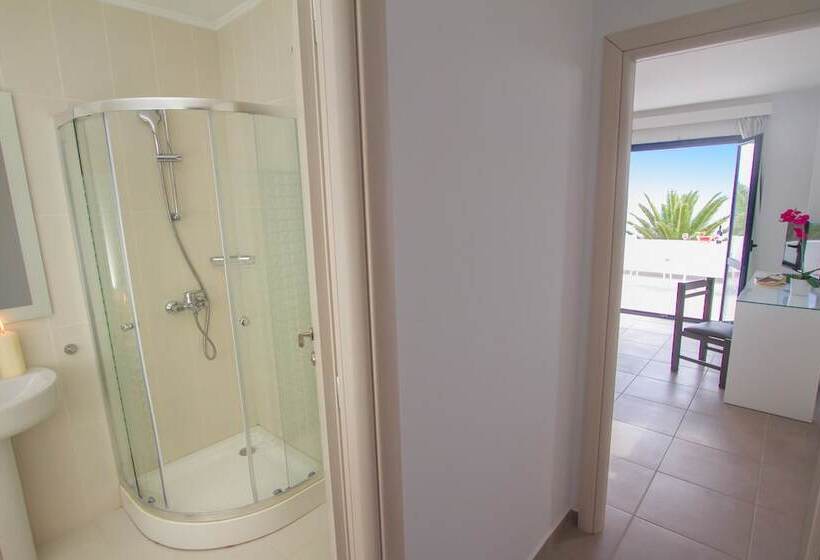 سوئیت خانواده 2 خوابه, Peninsula Resort & Spa