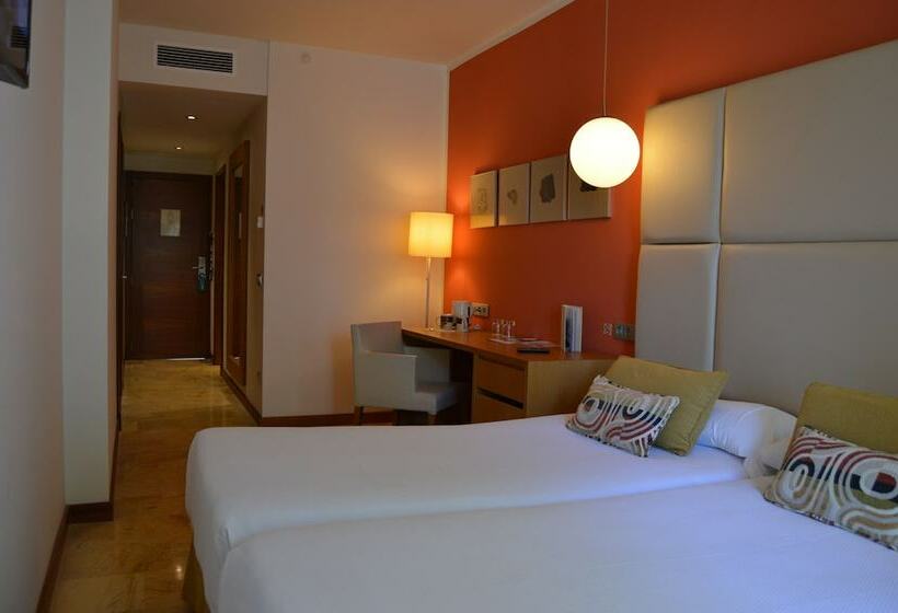 Habitación Estándar, Seth Port Ciutadella