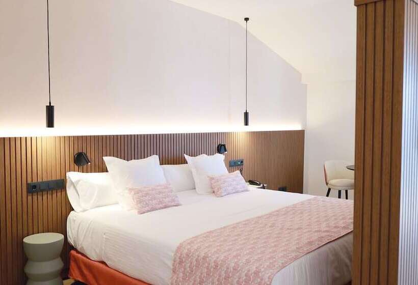 Habitación Estándar, Seth Port Ciutadella