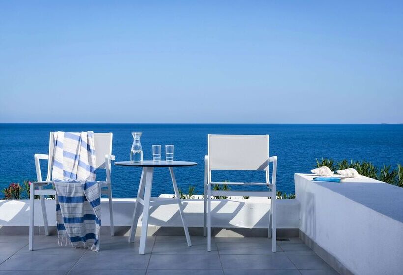 سوییت جونیور با چشم‌انداز دریا, Peninsula Resort & Spa