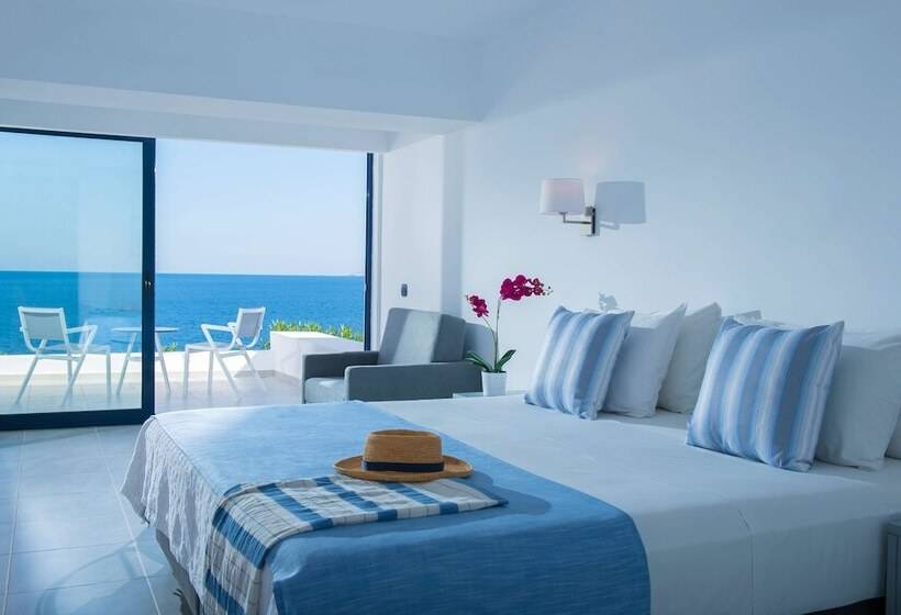 سوییت جونیور با چشم‌انداز دریا, Peninsula Resort & Spa