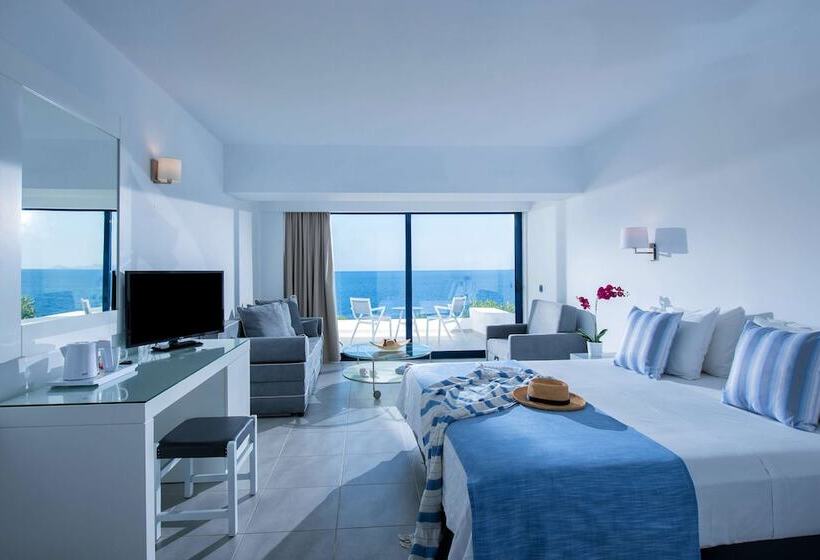 سوییت جونیور با چشم‌انداز دریا, Peninsula Resort & Spa
