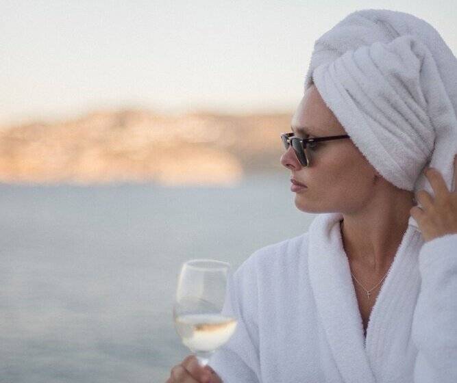 اتاق سوپریور با چشم‌انداز دریا, Peninsula Resort & Spa