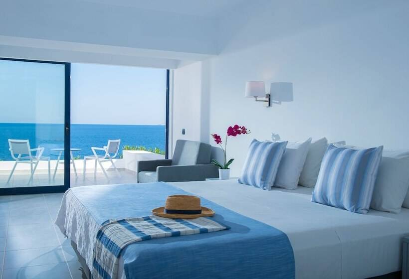 سوییت جونیور با چشم‌انداز دریا, Peninsula Resort & Spa