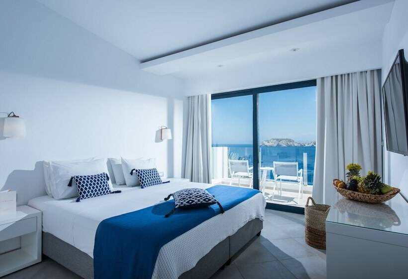 سوئیت خانواده 2 خوابه, Peninsula Resort & Spa