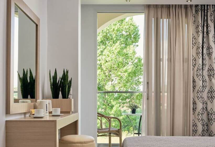 Номер Superior Вид на Сад, Park Hotel & Spa   Adults Only