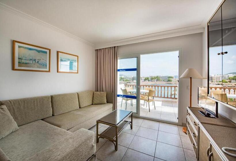 テラス付き１ベッドルームアパートメント, Apartamentos Es Cañe
