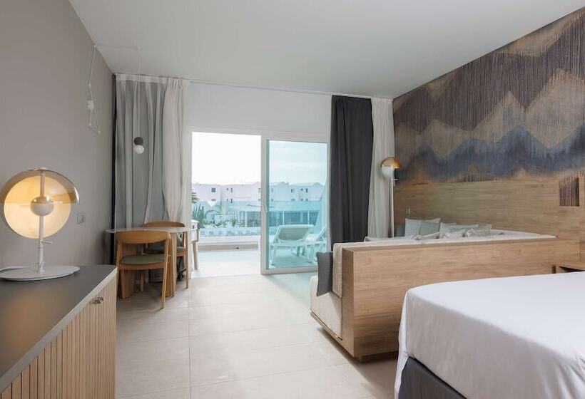 Полулюкс, Radisson Blu Resort Lanzarote