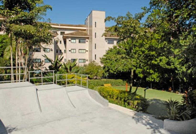 Апартаменты 1 Спальня Вид на Море, Porto Real Suites Mangaratiba