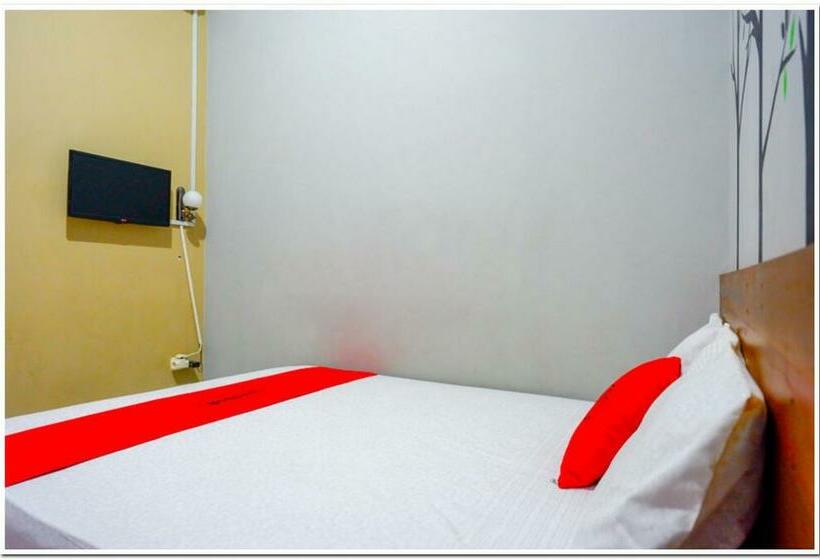 Номер Стандарт, Reddoorz Near Jogja Expo Center 2
