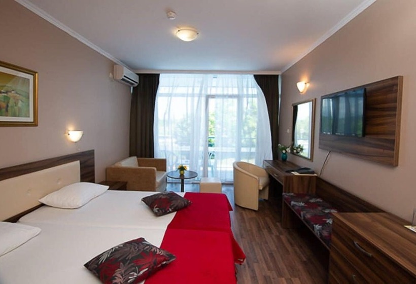 Номер Стандарт с Балконом, Regata Palace
