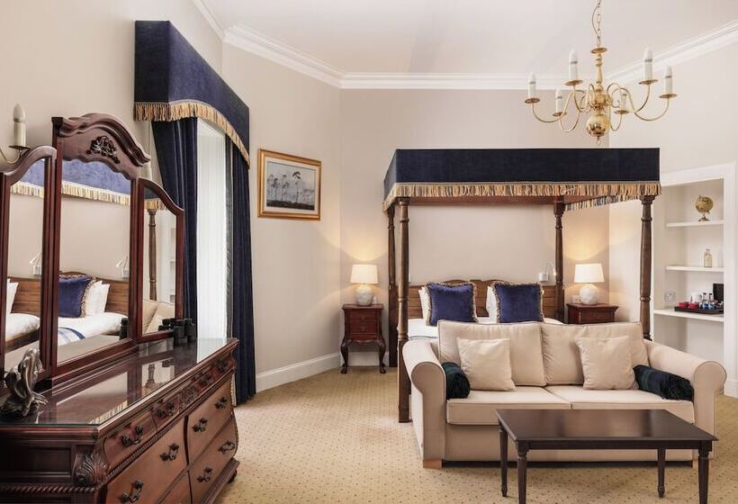 اتاق استاندارد, Tulloch Castle Hotel ‘a Bespoke Hotel’