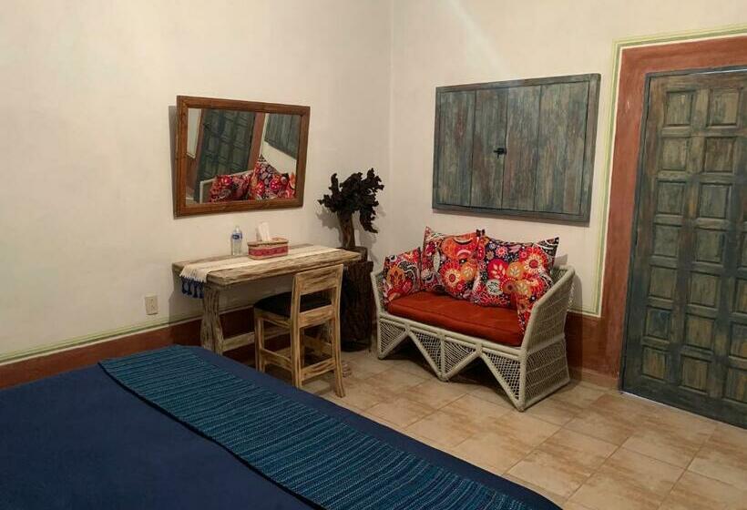 اتاق استاندارد با تخت بزرگ, La Casona Azul Boutique