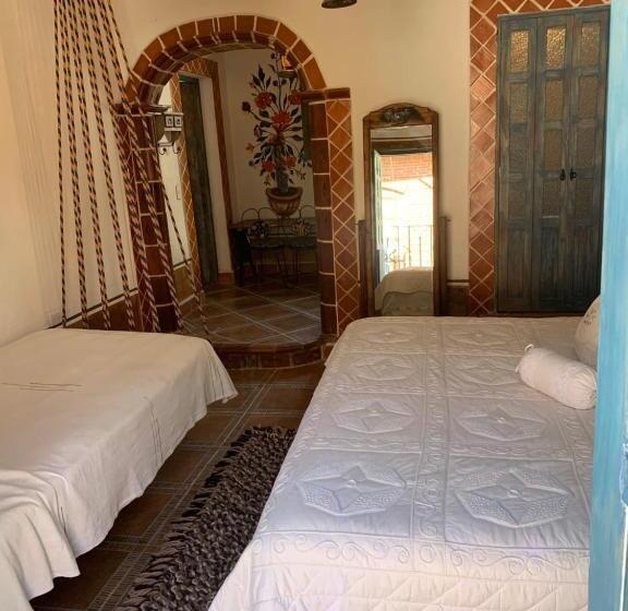 اتاق استاندارد با بالکن, La Casona Azul Boutique