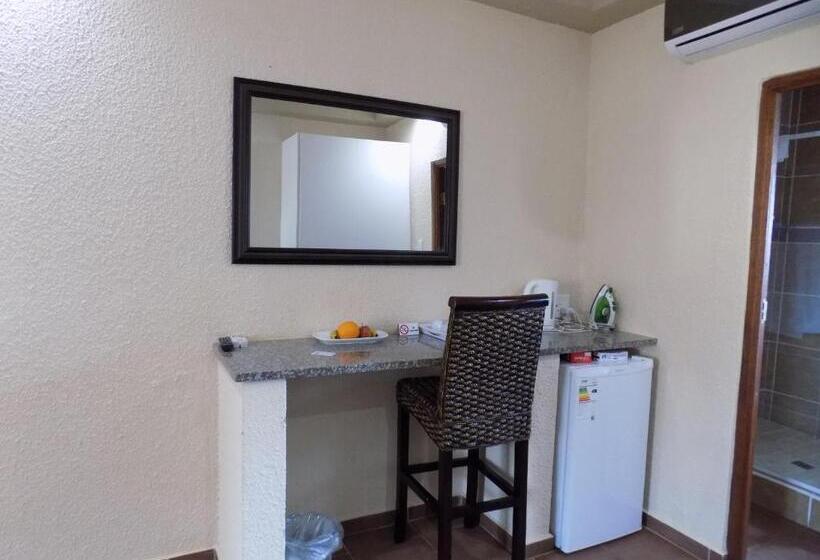 اتاق استاندارد, Margate Beach Lodge