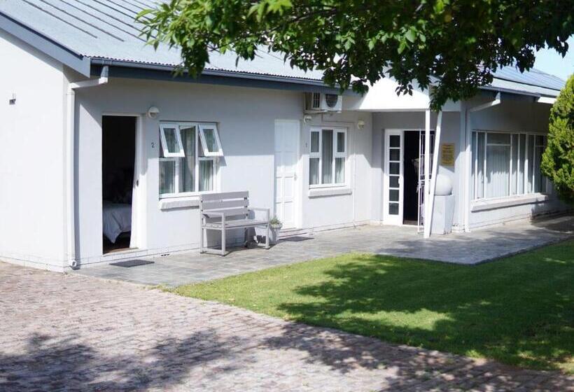 Номер Стандарт, Aloes Guest House 62 On Meintjies