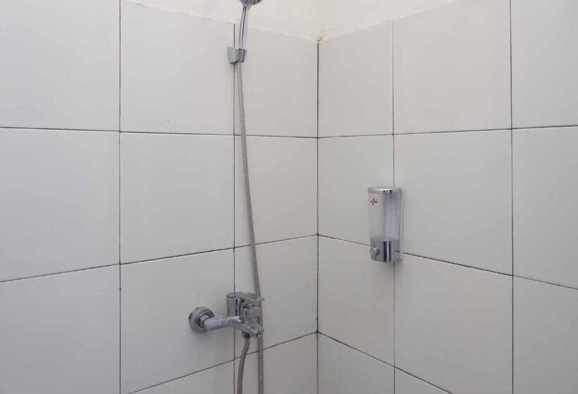 스탠다드 룸, Reddoorz Near Rsud Nganjuk